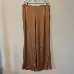 Yansi Fugel 100% Silk High Waist Wide Leg Pants in beautiful Bronze Size 12